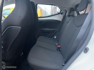 Voertuigafbeelding 8