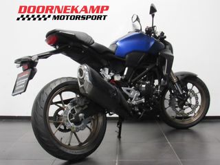 Voertuigafbeelding 5