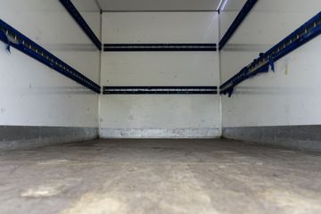 Voertuigafbeelding 8