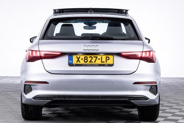 Voertuigafbeelding 22