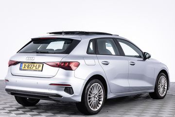 Voertuigafbeelding 23