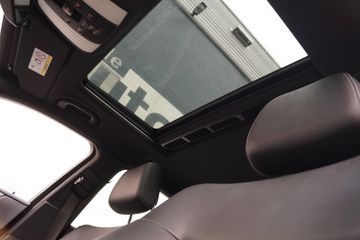 Voertuigafbeelding 7