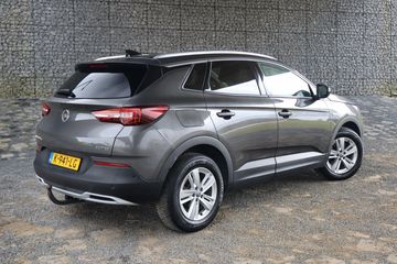 Voertuigafbeelding 3