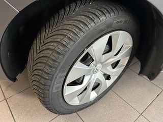 Voertuigafbeelding 19