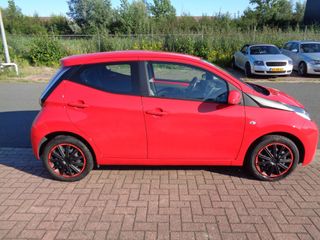 Voertuigafbeelding 2