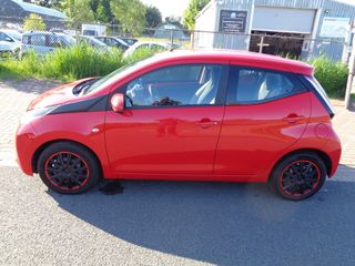 Voertuigafbeelding 6