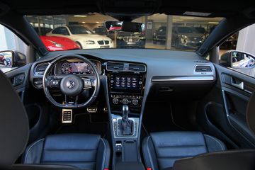 Voertuigafbeelding 13