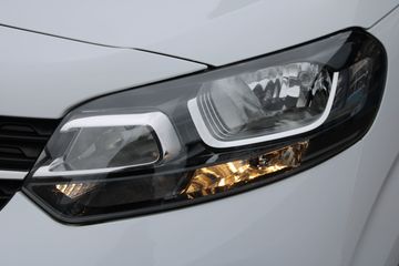 Voertuigafbeelding 8