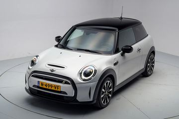 Voertuigafbeelding 12