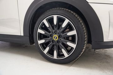 Voertuigafbeelding 31