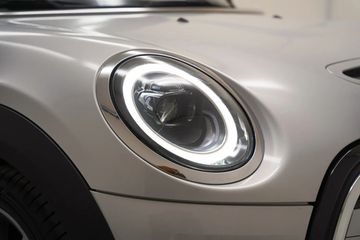 Voertuigafbeelding 32