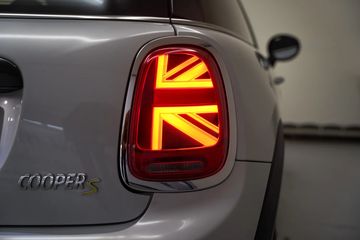 Voertuigafbeelding 35