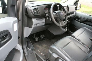 Voertuigafbeelding 8