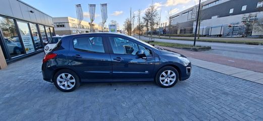 Voertuigafbeelding 4