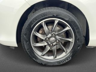 Voertuigafbeelding 4