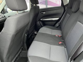 Voertuigafbeelding 13