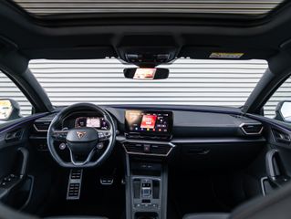 Voertuigafbeelding 6