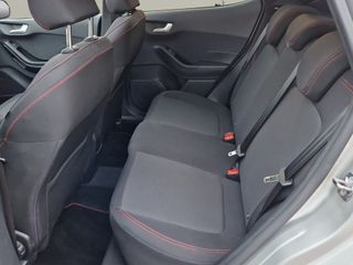 Voertuigafbeelding 12