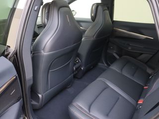 Voertuigafbeelding 8