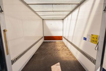 Voertuigafbeelding 12