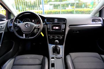 Voertuigafbeelding 11