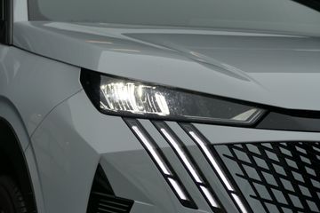 Voertuigafbeelding 9