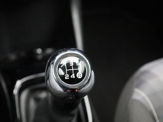 Voertuigafbeelding 21