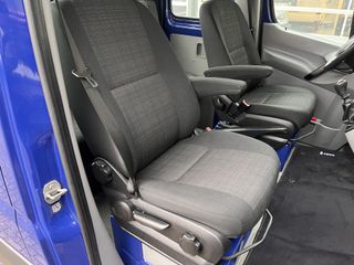 Voertuigafbeelding 28