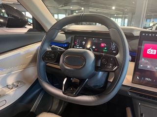 Voertuigafbeelding 12