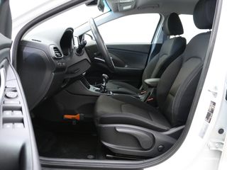 Voertuigafbeelding 13