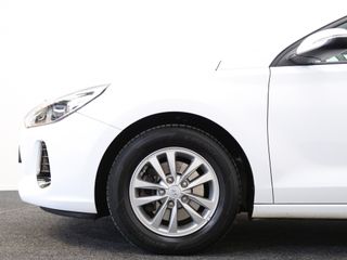 Voertuigafbeelding 6