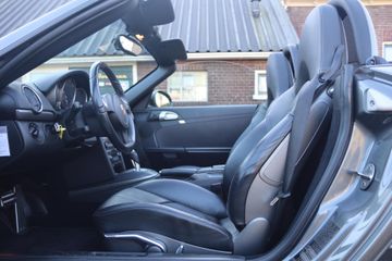 Voertuigafbeelding 5