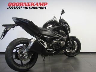 Voertuigafbeelding 5