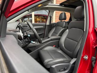 Voertuigafbeelding 4