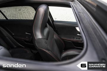 Voertuigafbeelding 31