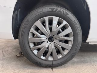 Voertuigafbeelding 10