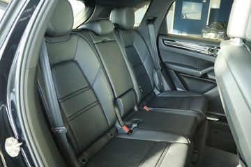 Voertuigafbeelding 16