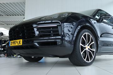 Voertuigafbeelding 4