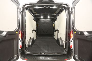 Voertuigafbeelding 6