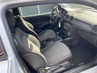 Voertuigafbeelding 10