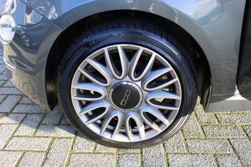 Voertuigafbeelding 6