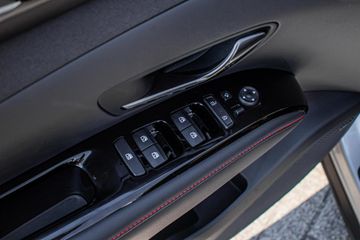 Voertuigafbeelding 27