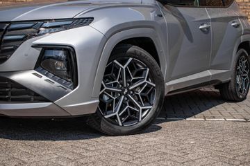 Voertuigafbeelding 8