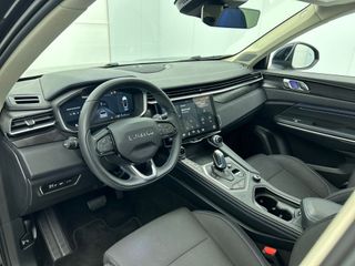 Voertuigafbeelding 13