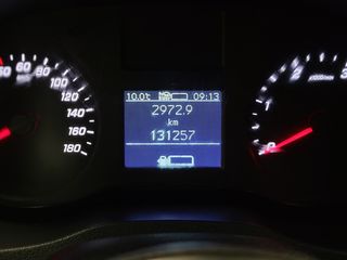 Voertuigafbeelding 9