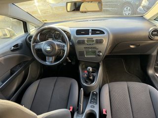 Voertuigafbeelding 6