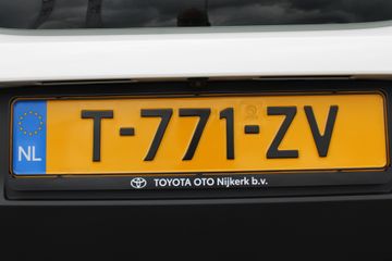 Voertuigafbeelding 8