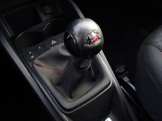 Voertuigafbeelding 24