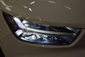 Voertuigafbeelding 48