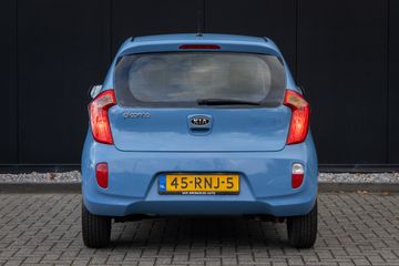 Voertuigafbeelding 8